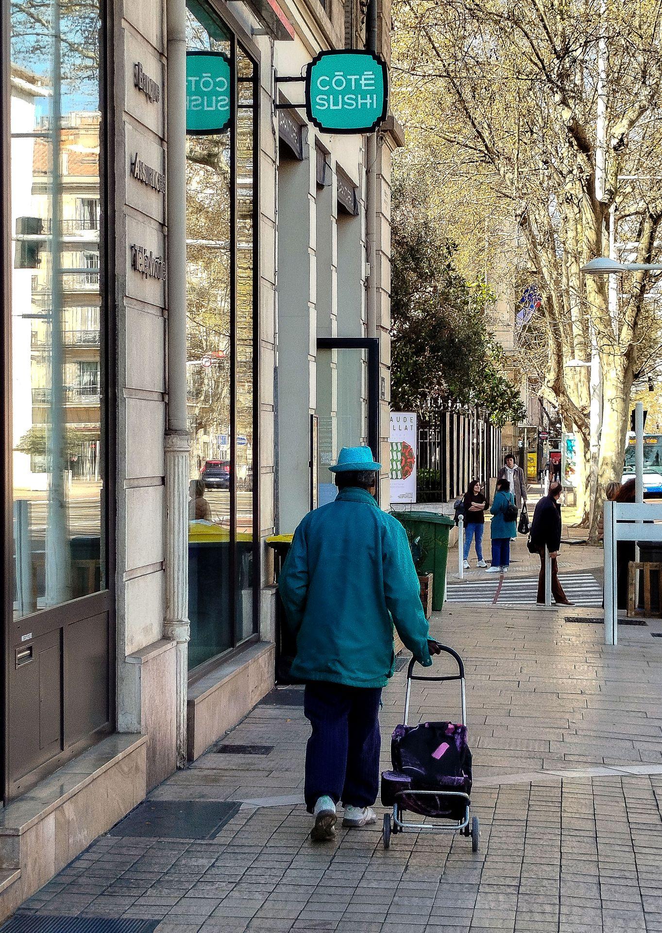 Couleur au bout du trottoir